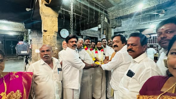 Annadhanam at Santharamman Temple Street